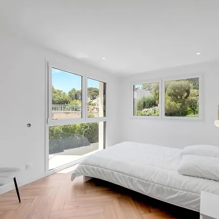 Nouvelle Maison 4 Chambres, Proche Du Centre بيت للعطل