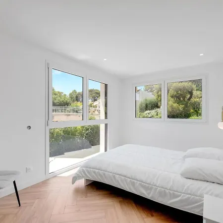 Nouvelle Maison 4 Chambres, Proche Du Centre *
